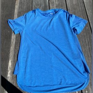 Avía blue T-shirt size XS